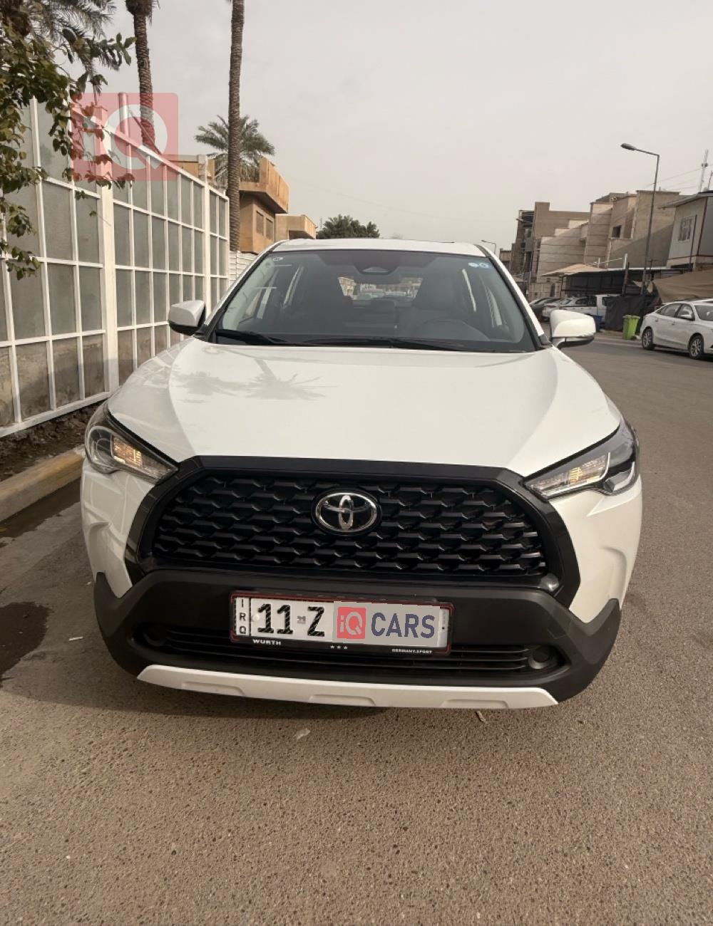 تۆیۆتا کۆرۆلا کرۆس